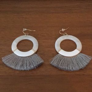 Funky earrings with fringe